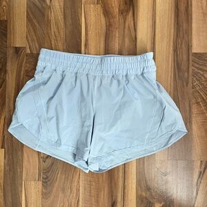 Lululemon track that mid rise shorts